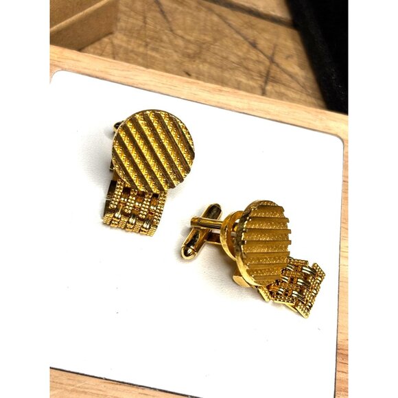 Vintage Dante Gold-Tone Cufflinks With Textured Round Design & Box - Picture 7 of 7